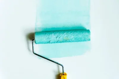 Peinture intérieure à Neuville-les-Dames — murs, plafonds et boiseries